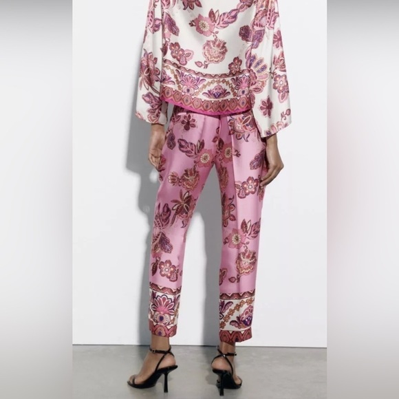 Magaschoni Pink Floral Satin Ankle Dress Pants - Picture 3 of 11